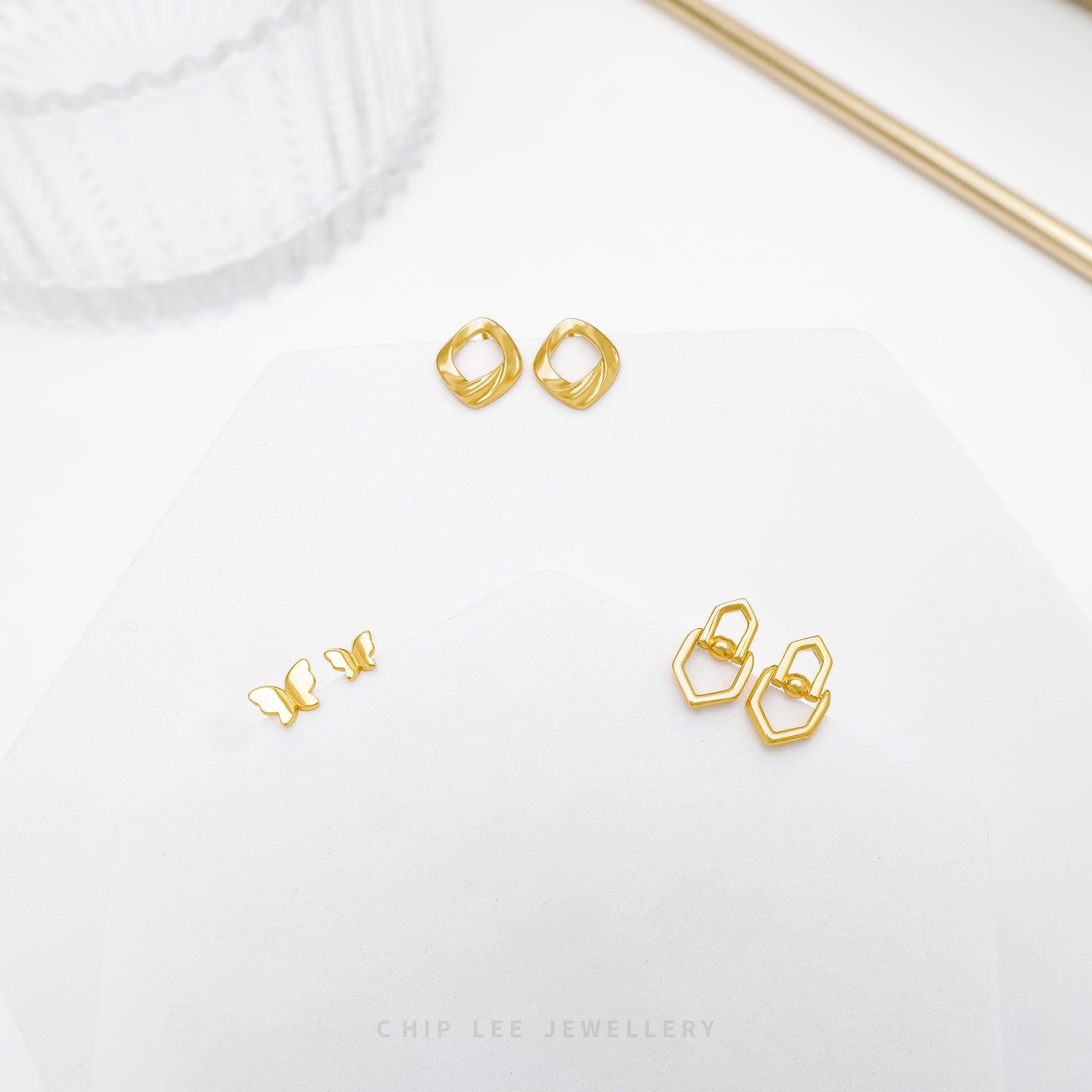 Classic Stud Earring