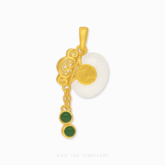 999 pure gold fortune bag pendant with He Tian jade, symbolizing wealth, blessings, and protection in a finely crafted traditional jewellery piece.