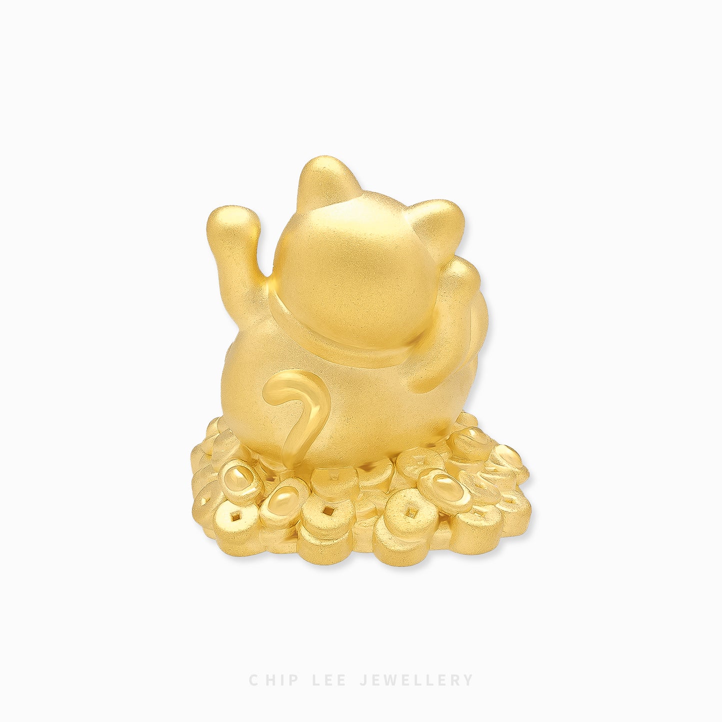 999 pure gold Fortune Cat Figurine by Chip Lee Jewellery, symbolising good luck, prosperity and cultural heritage with elegant detailing