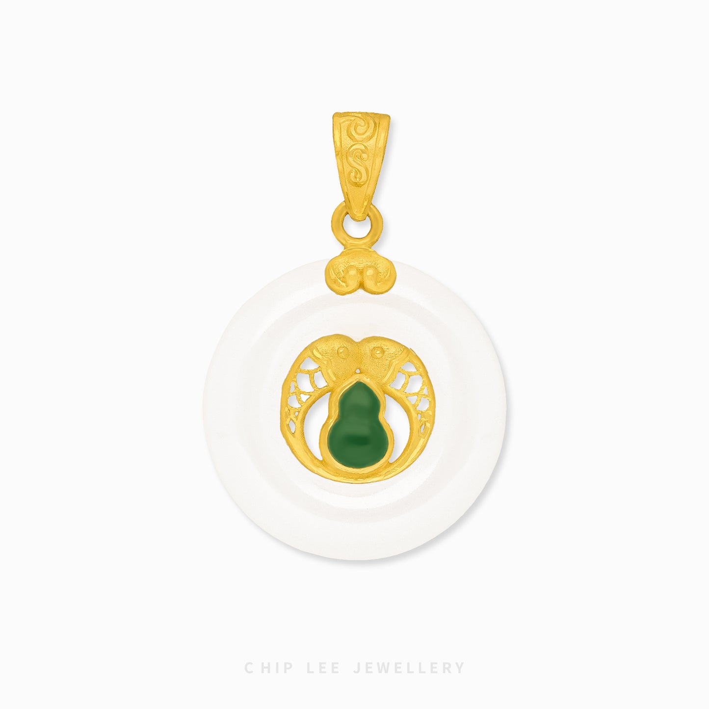 999 Pure Gold He Tian Jade Pendant with fortune fish and Hu Lu gourd, symbolising prosperity, protection, and certified purity by Chip Lee Jewellery.
