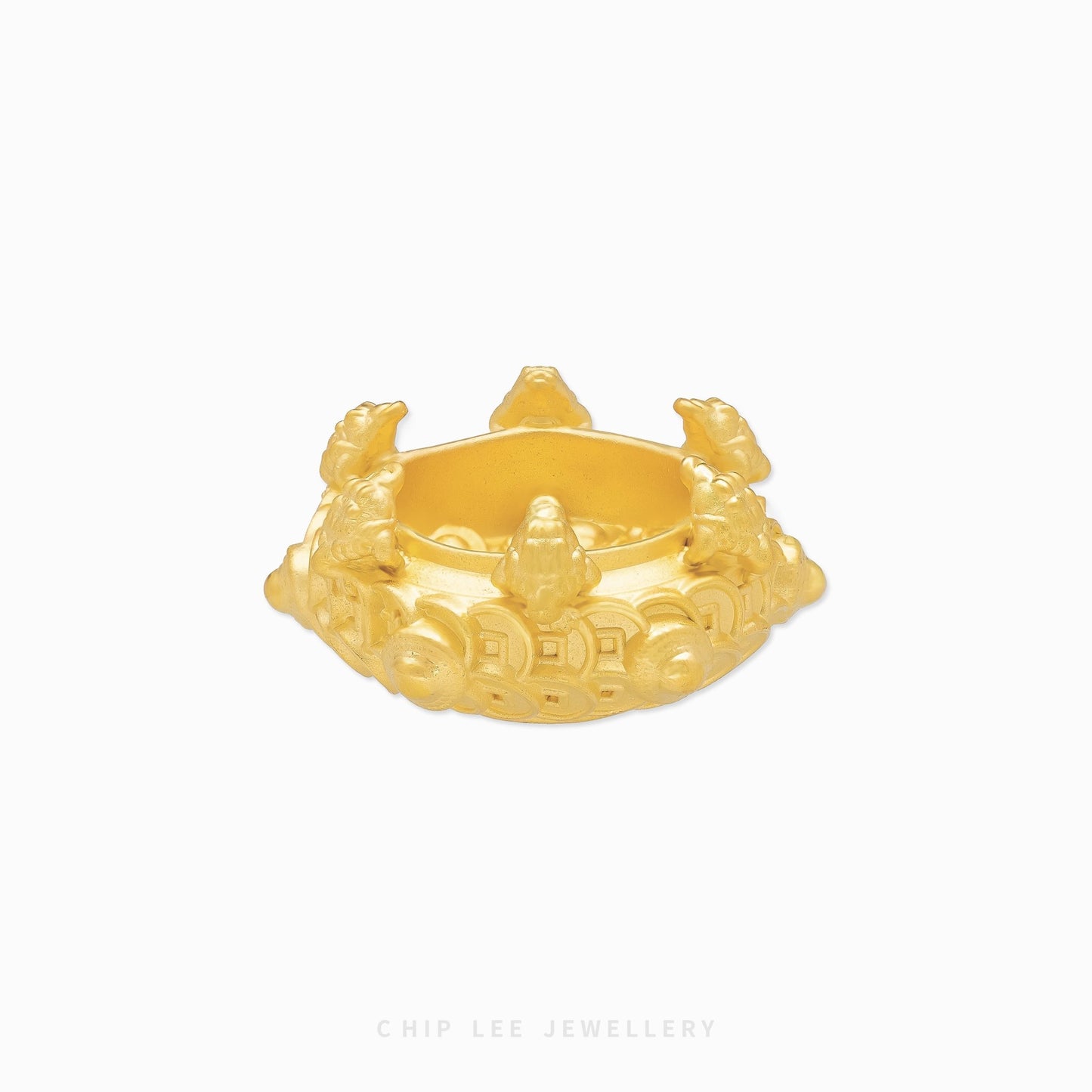999 pure gold Fortune Treasure Basin (聚寶盆) figurine by Chip Lee Jewellery, symbolising wealth gathering, abundance, and prosperity with refined detail.