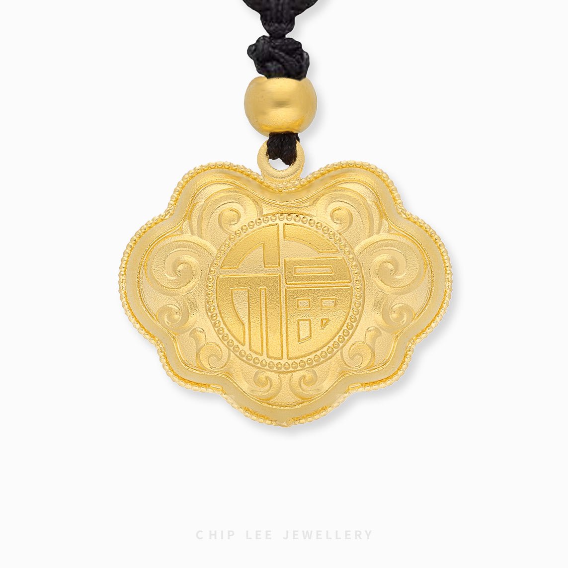 A 999 pure gold necklace with a rope chain and a cloud-shaped gold pendant, displayed against a white background.