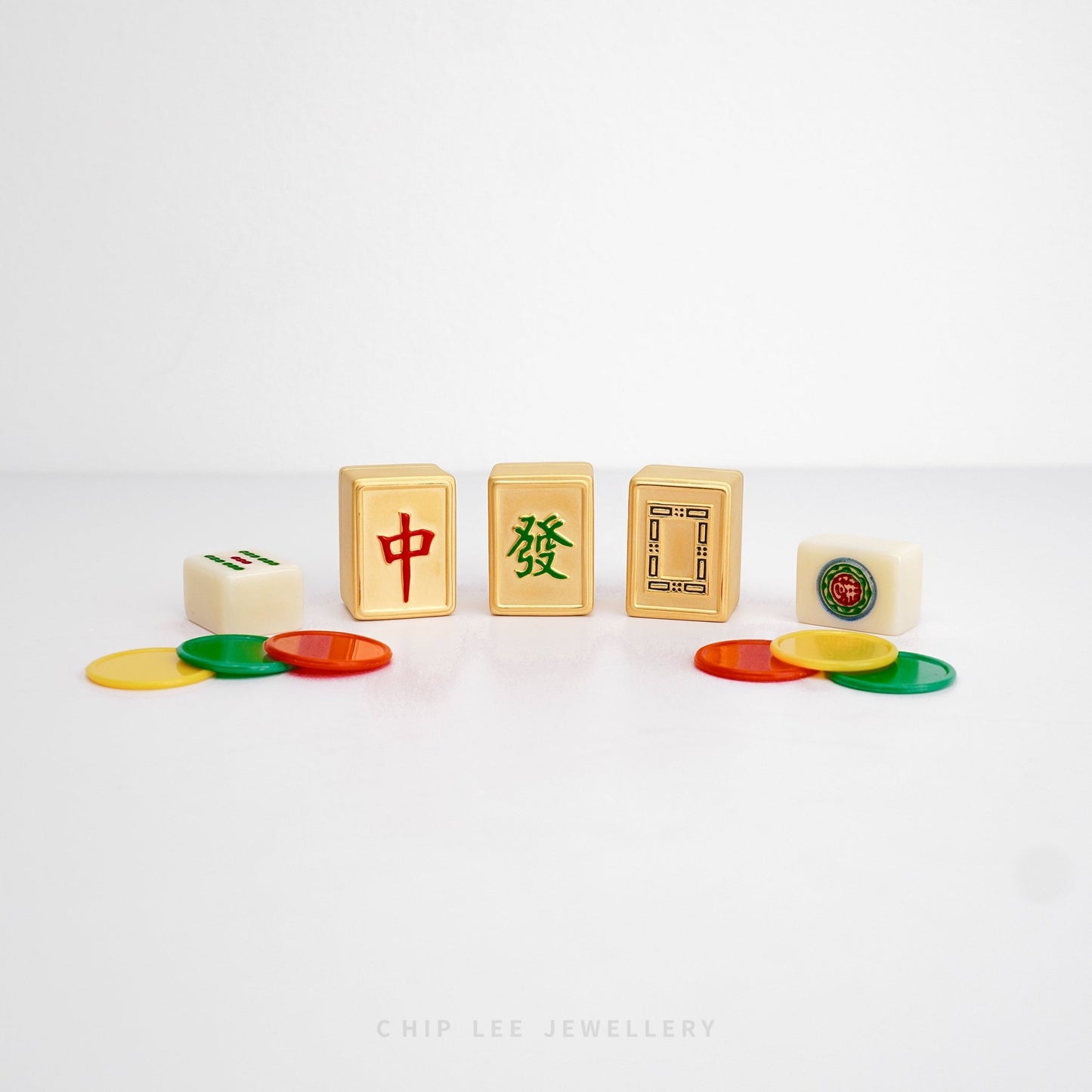 999 Pure Gold White Dragon Mahjong Tile symbolising purity and new beginnings, crafted in solid gold for a meaningful gift or timeless collectible.