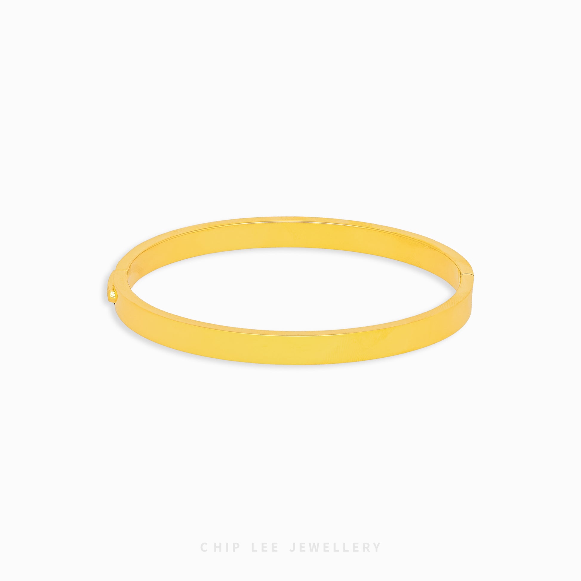 Classic Bangle by Chip Lee Jewellery Singapore, 916/22K gold, sleek minimalist design, versatile accessory for daily wear or gifting.