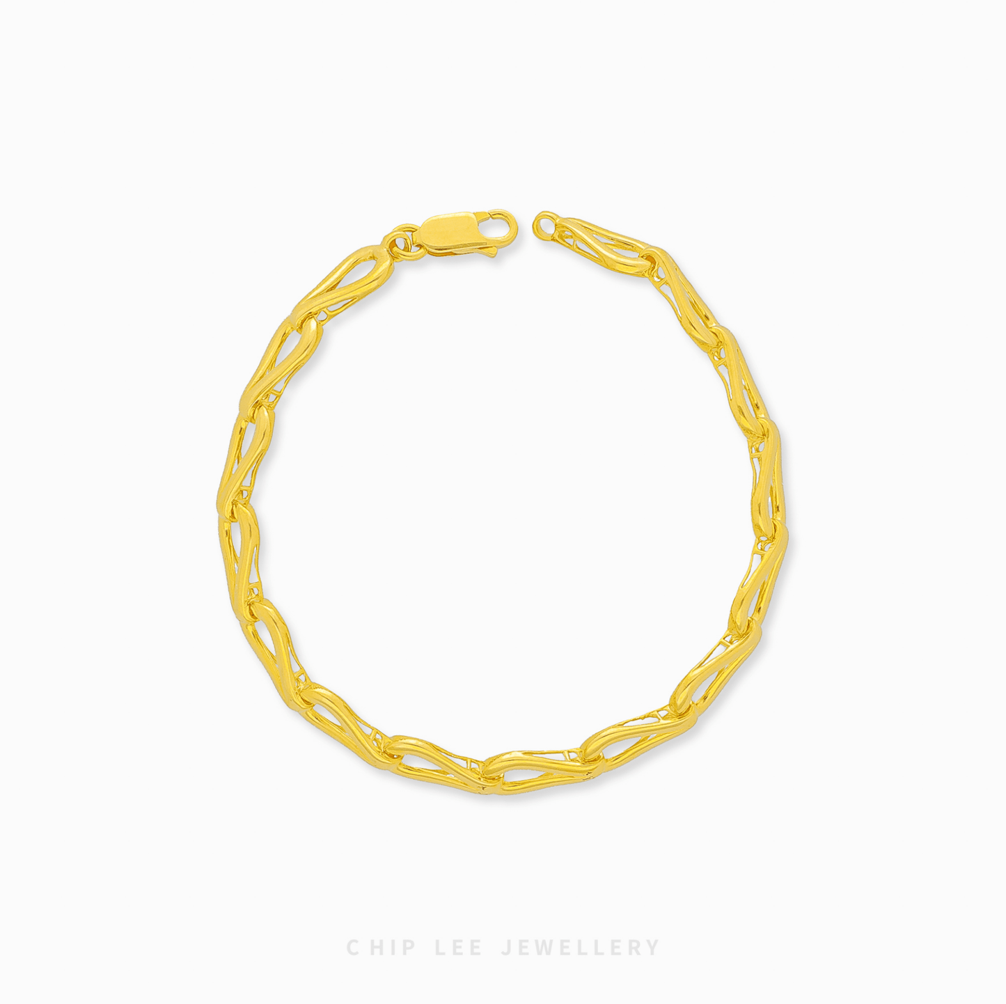 Polished 916 gold Classic Dewdrop Chain Bracelet. Delicate chain bracelet ideal for daily wear and stacking with other jewellery.