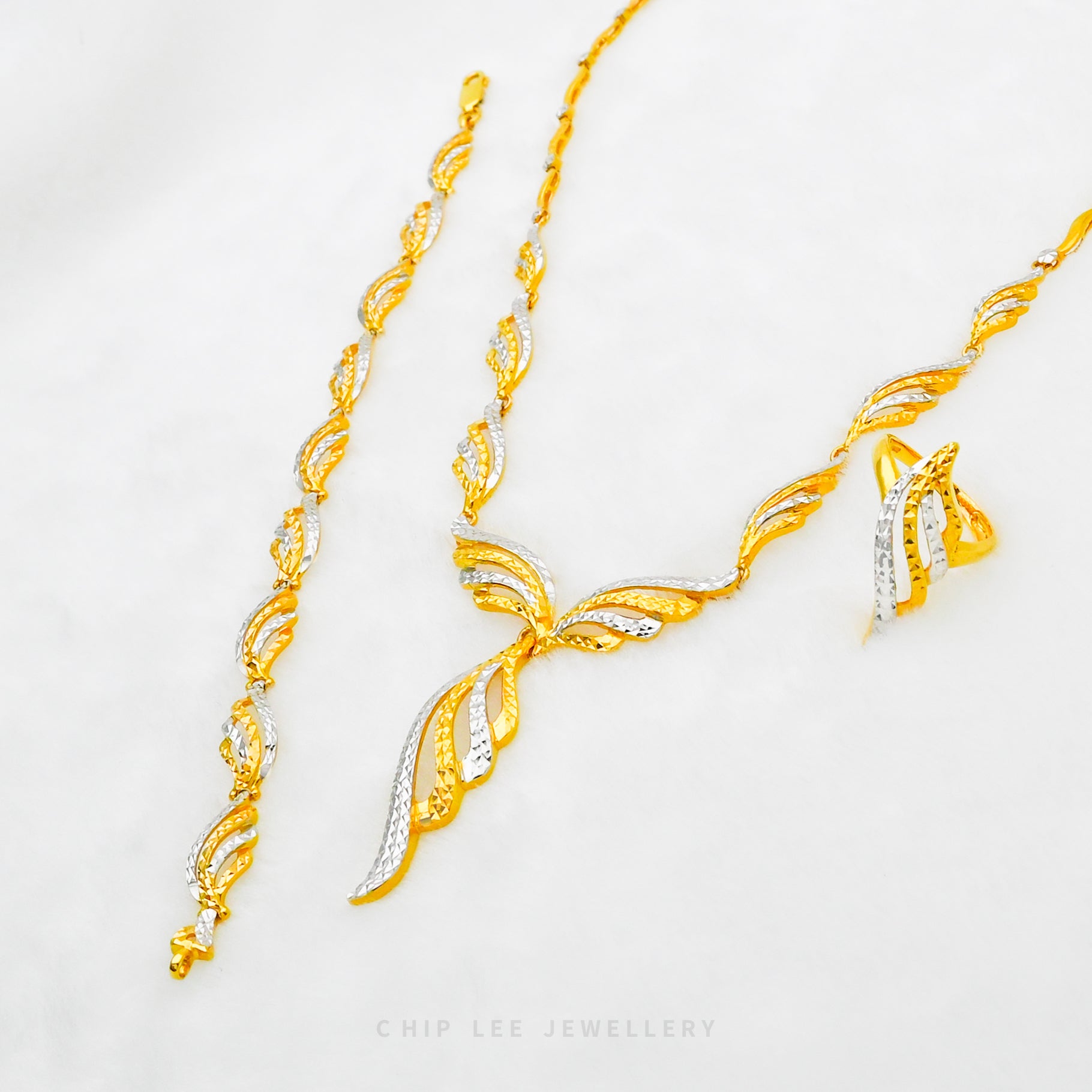 Duo Tone Wing Ring - Chip Lee Jewellery