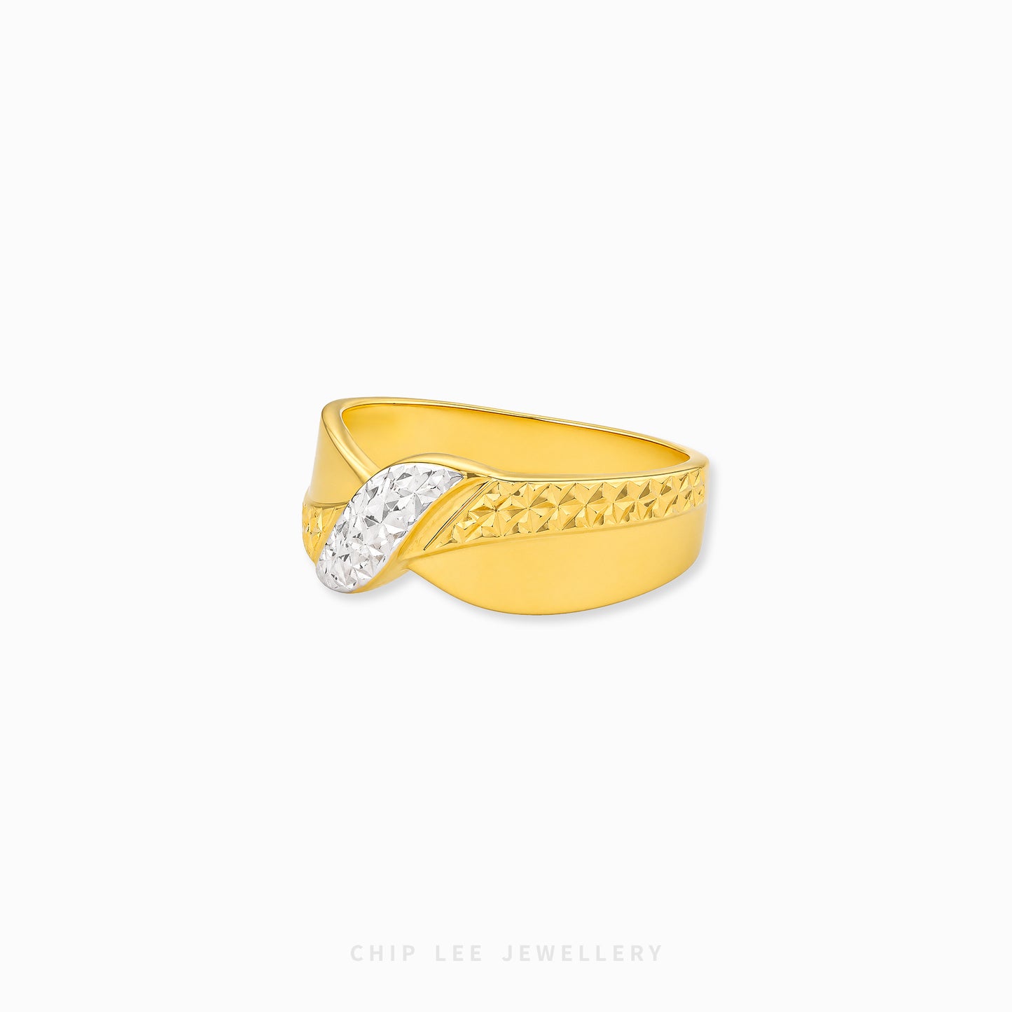 916 gold duo tone crossover ring in 22K gold with intertwined modern band design
