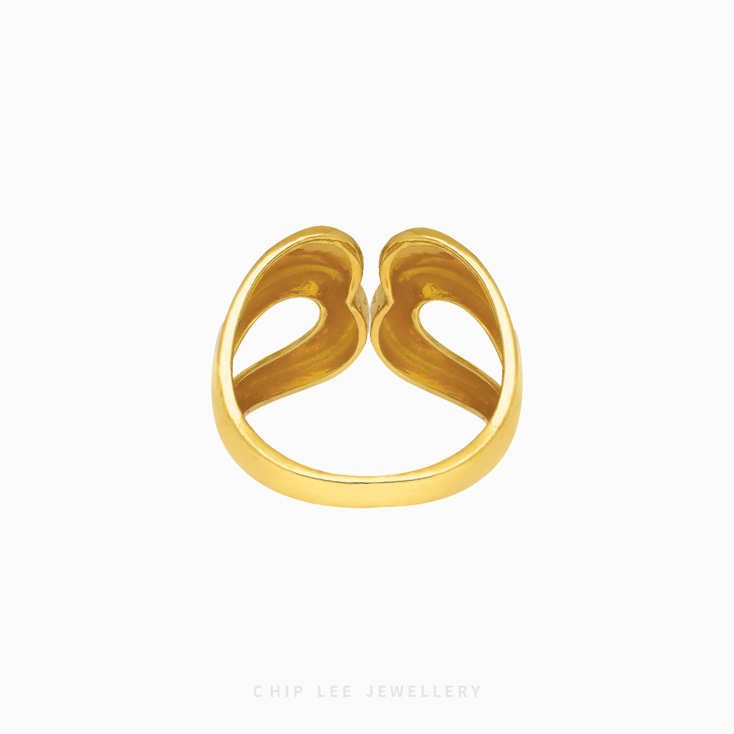 Duo Tone Loop Ring in 916 gold by Chip Lee Jewellery Singapore — dual-tone intertwined loops for timeless modern elegance.