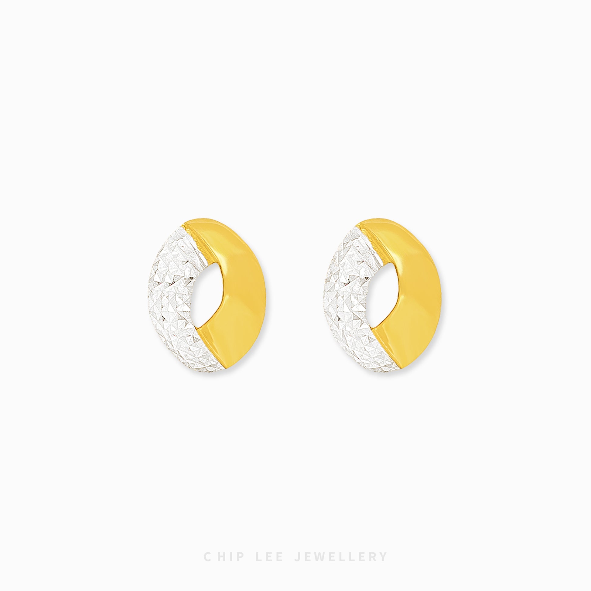 Chip Lee Jewellery Duo Tone Turkey Studs. Bold 916 Pure Gold (22K) earrings with a modern two-tone contrast design. Certified Singapore gold studs.