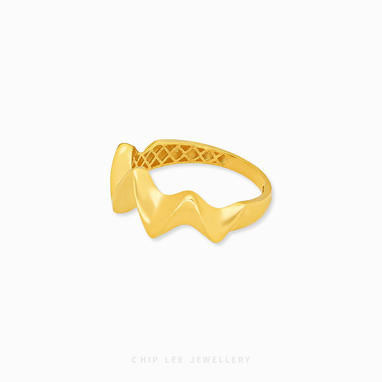 Classic Zig Zag Ring