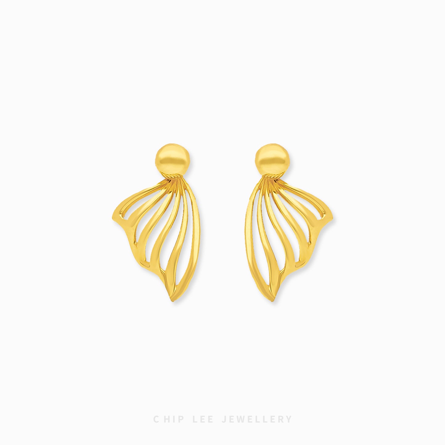 Chip Lee Jewellery Kurdele Earring. Heavyweight 916 Gold (22K) hoop earrings with a detailed wavy ribbon design. Certified pure gold SG jewelry.