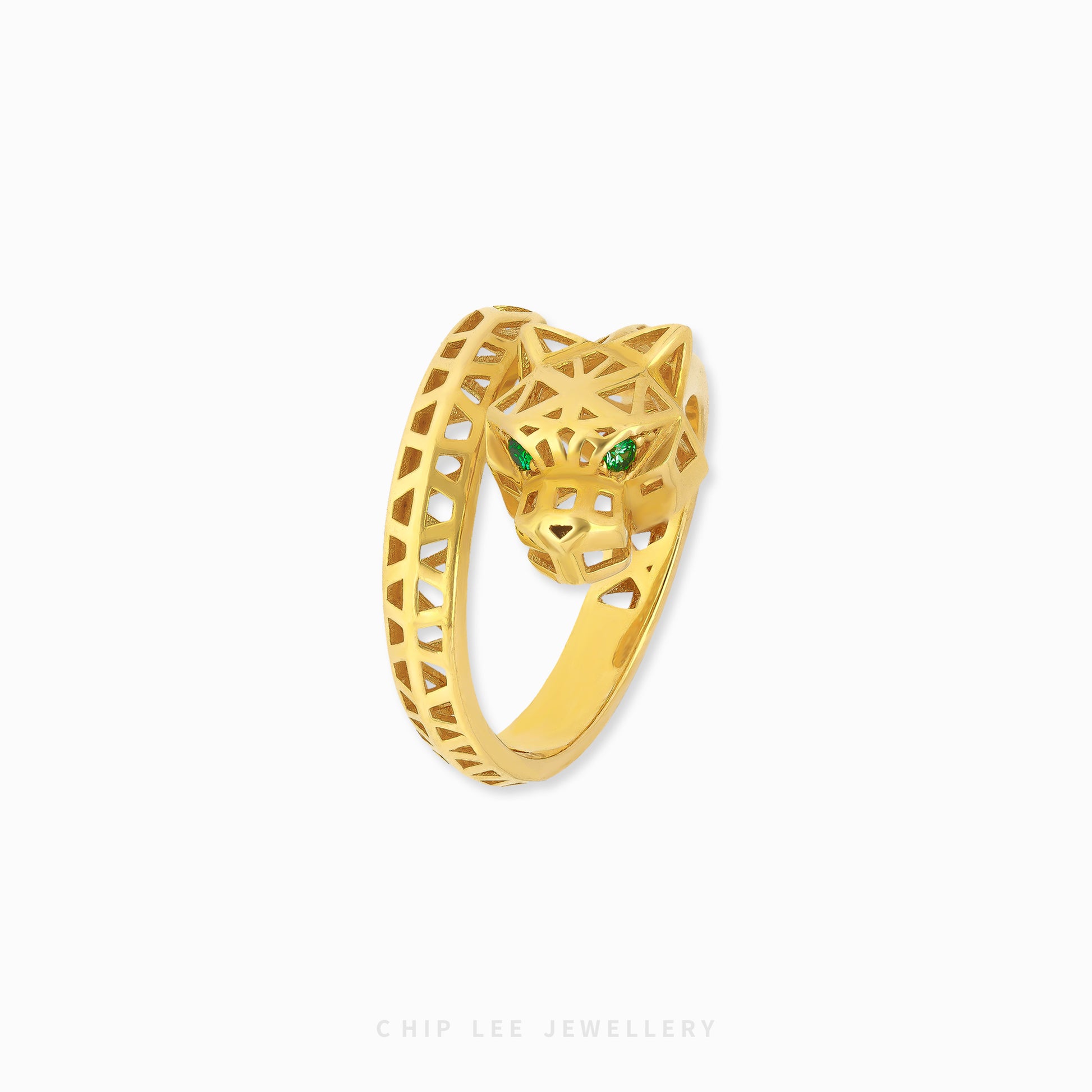 916 gold Leopard Head Ring with lifelike details, hallmarked in Singapore for purity and authenticity.