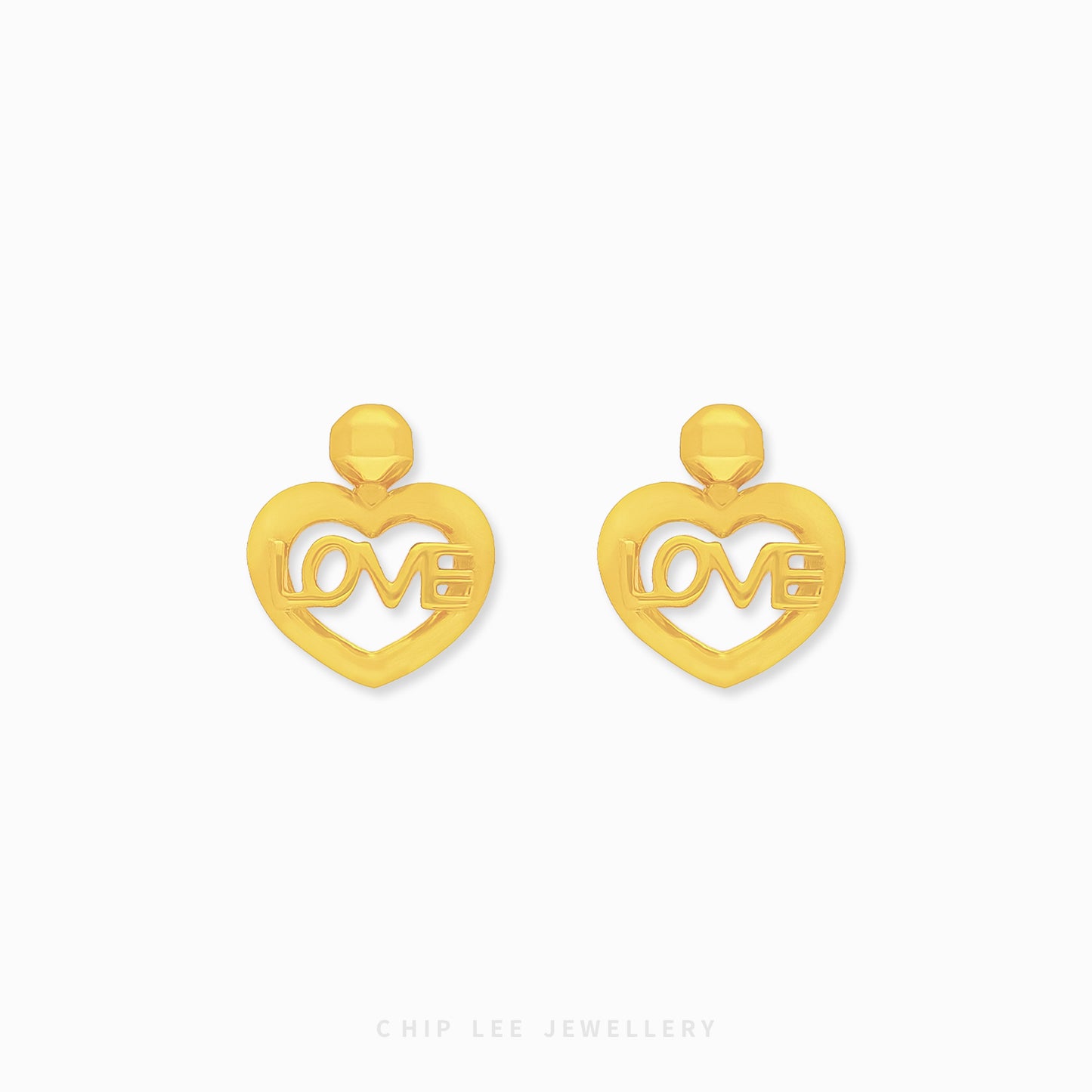 Chip Lee Jewellery Love Heart Stud Earring. Polished 916 Gold (22K) heart-shaped studs. Certified pure gold jewelry for women in Singapore.