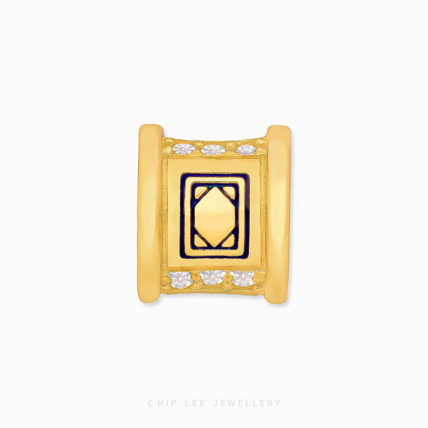 Trio Mahjong Charm with three classic Mahjong tiles crafted in solid gold, ideal for cultural and stylish jewellery accessories or gifts.