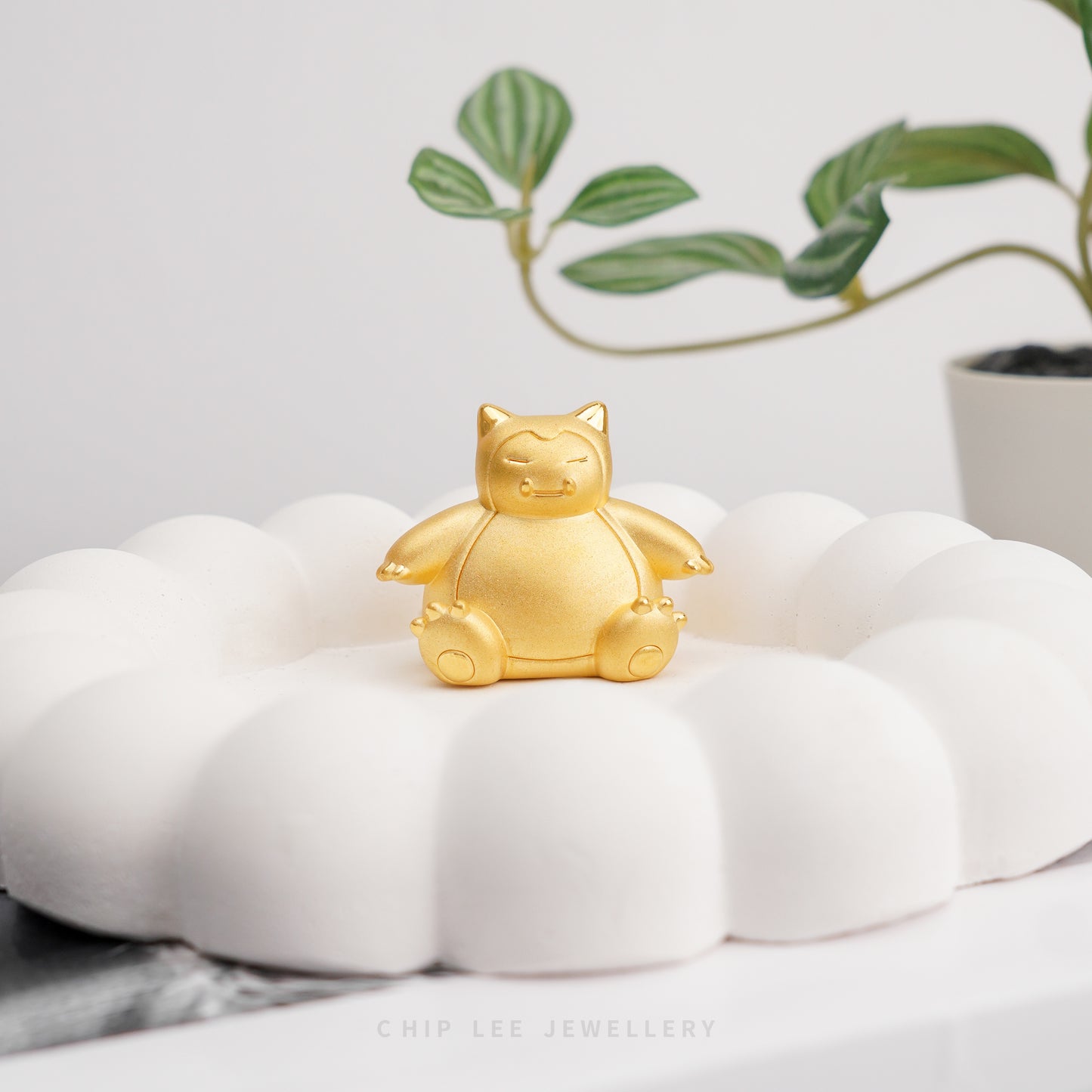 999 Pure Gold Snorlex Pokémon Figurine