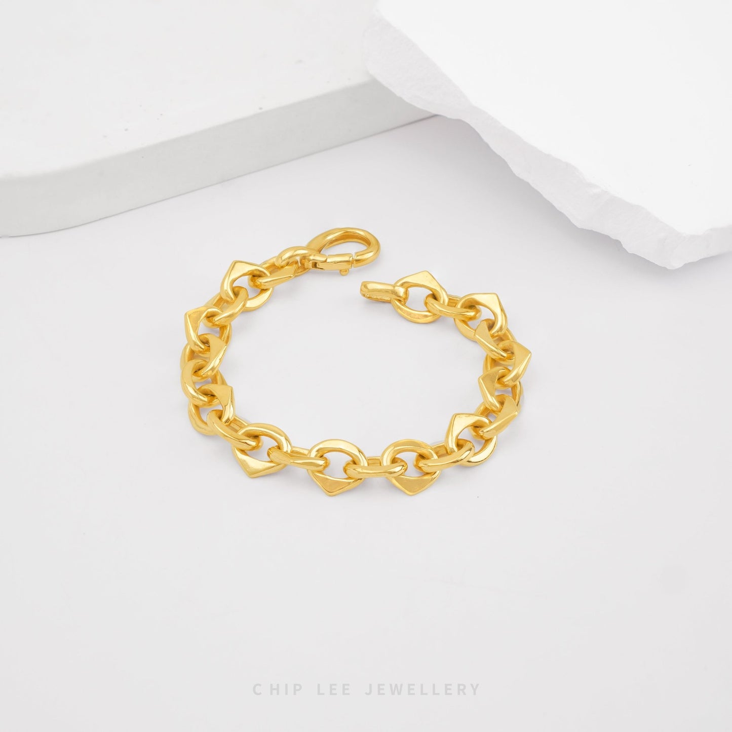 Edgy Link Chain Bracelet