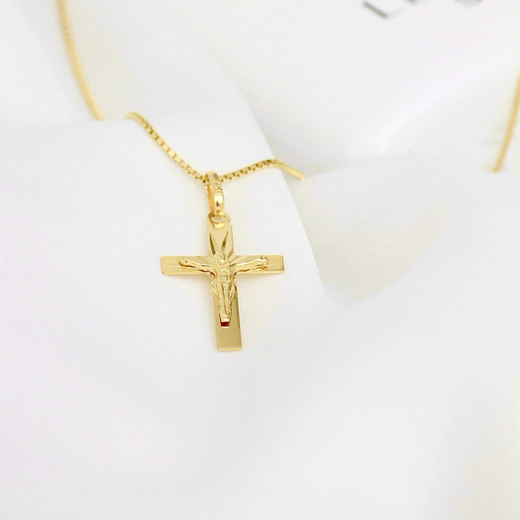 Divine Pendant Collection