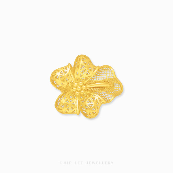 999 Pure Gold Statement Bow Ring with bold bow design in solid gold, offering timeless elegance and playful feminine charm for all occasions.