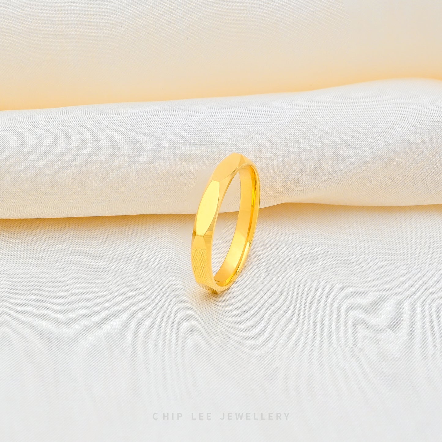 Classic Nut Ring - Chip Lee Jewellery