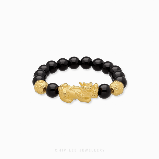 Chip Lee Jewellery 999 Pure Gold Pixiu Black Agate Bracelet. 24K gold wealth charm, protective black gemstone beads.