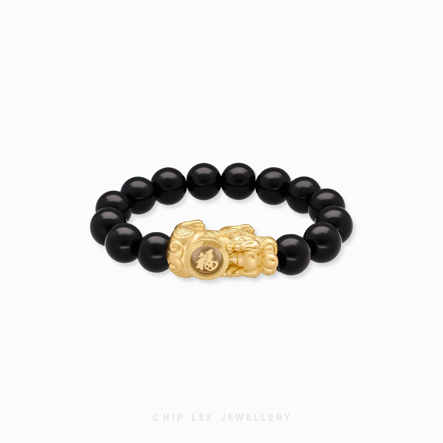Close-up of 999 Pure Gold 财运亨通 Black Agate Pixiu Bracelet featuring a gold Pixiu charm and black agate beads on display.