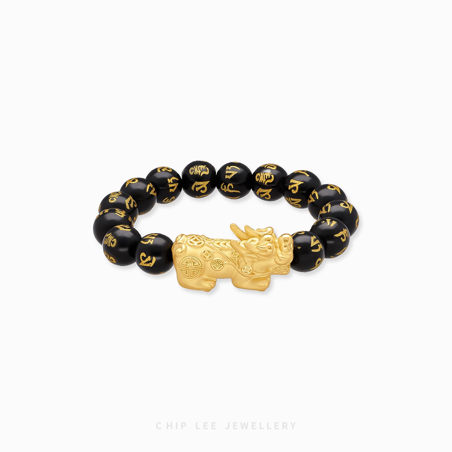 Close-up of 999 Pure Gold 财源广进 Tiger Eye Pixiu Bracelet featuring a gold Pixiu charm and tiger eye beads on display.