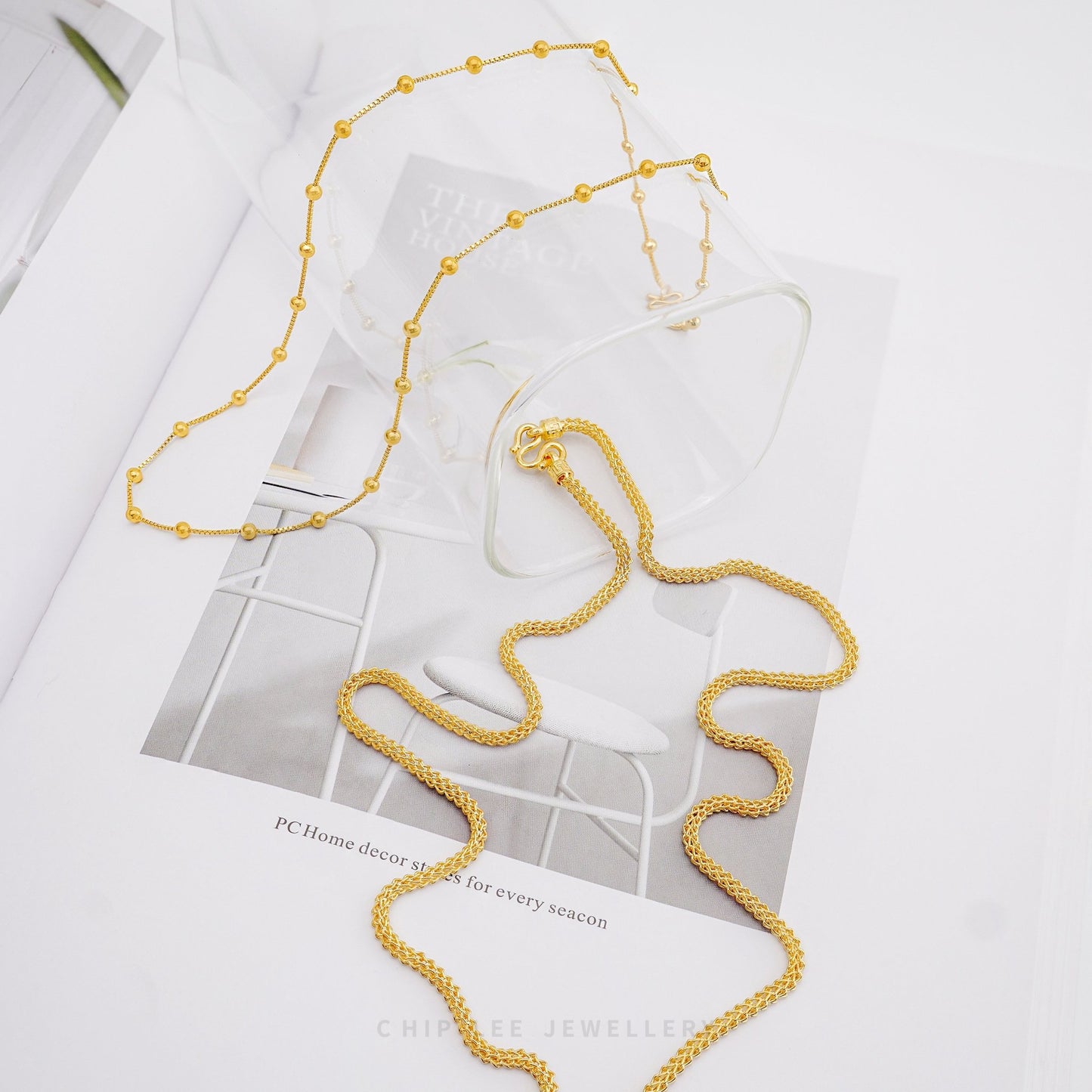 999 Pure Gold Chain Necklace with interlocking links in 24K solid gold by Chip Lee Jewellery Singapore
