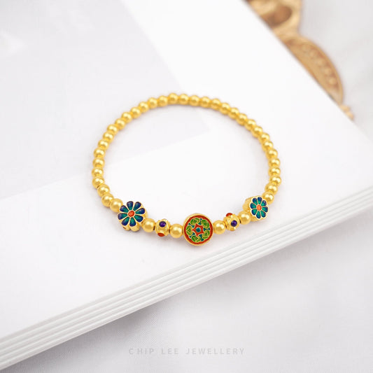 999 Pure Gold Flora Beaded Gu Fa Jin Bracelet with symbolic floral motifs, representing growth, renewal, and prosperity.