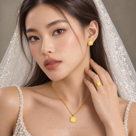 999 Pure Gold Kare Studs