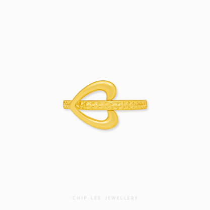 Arrow Heart Ring with arrow-through-heart design, comfortable fit, elegant women’s jewelry, perfect for gifts or daily romantic wear