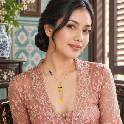 999 Pure Gold Qing Hua Blossom Necklace