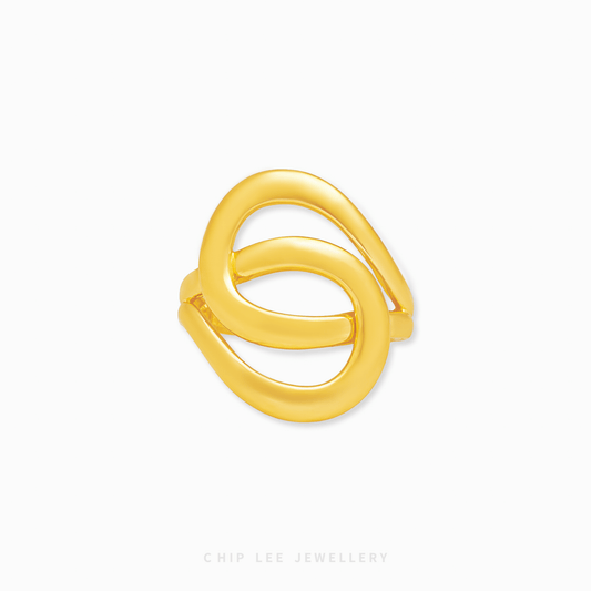 Chunky Knot Ring with bold knot design, sculpted finish, modern statement jewelry, strong elegant women’s ring