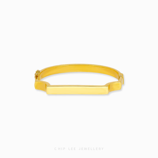 Classic Angular Bangle by Chip Lee Jewellery Singapore, 916/22K gold with sharp faceted edges, geometric bold elegance on the wrist