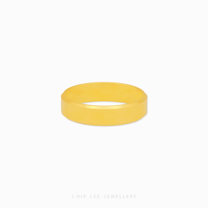 Chip Lee Jewellery Singapore 916 Gold Classic Band Ring. Simple polished design, traditional wedding band, durable 22K gold.