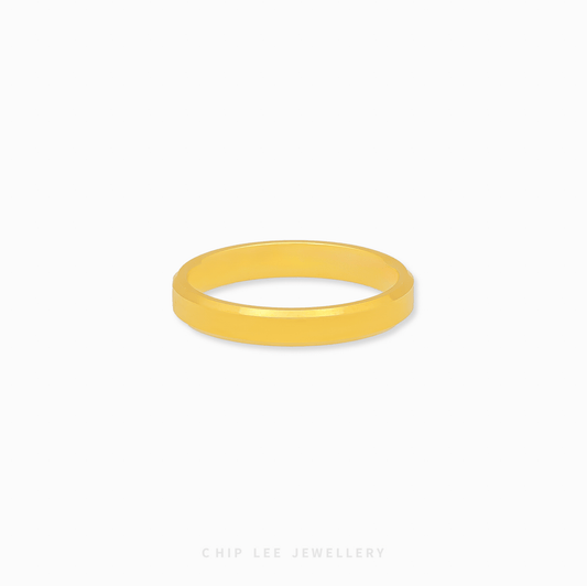 Chip Lee Jewellery Singapore 916 Gold Classic Band Ring. Simple polished design, traditional wedding band, durable 22K gold.