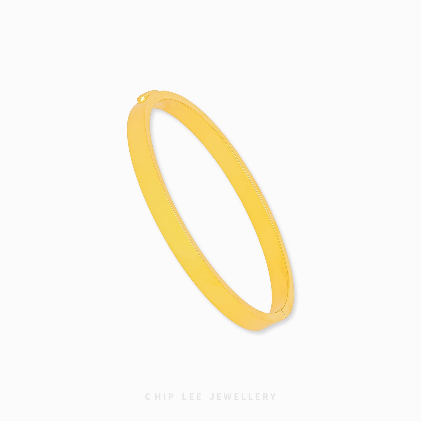 Classic Bangle by Chip Lee Jewellery Singapore, 916/22K gold, sleek minimalist design, versatile accessory for daily wear or gifting.