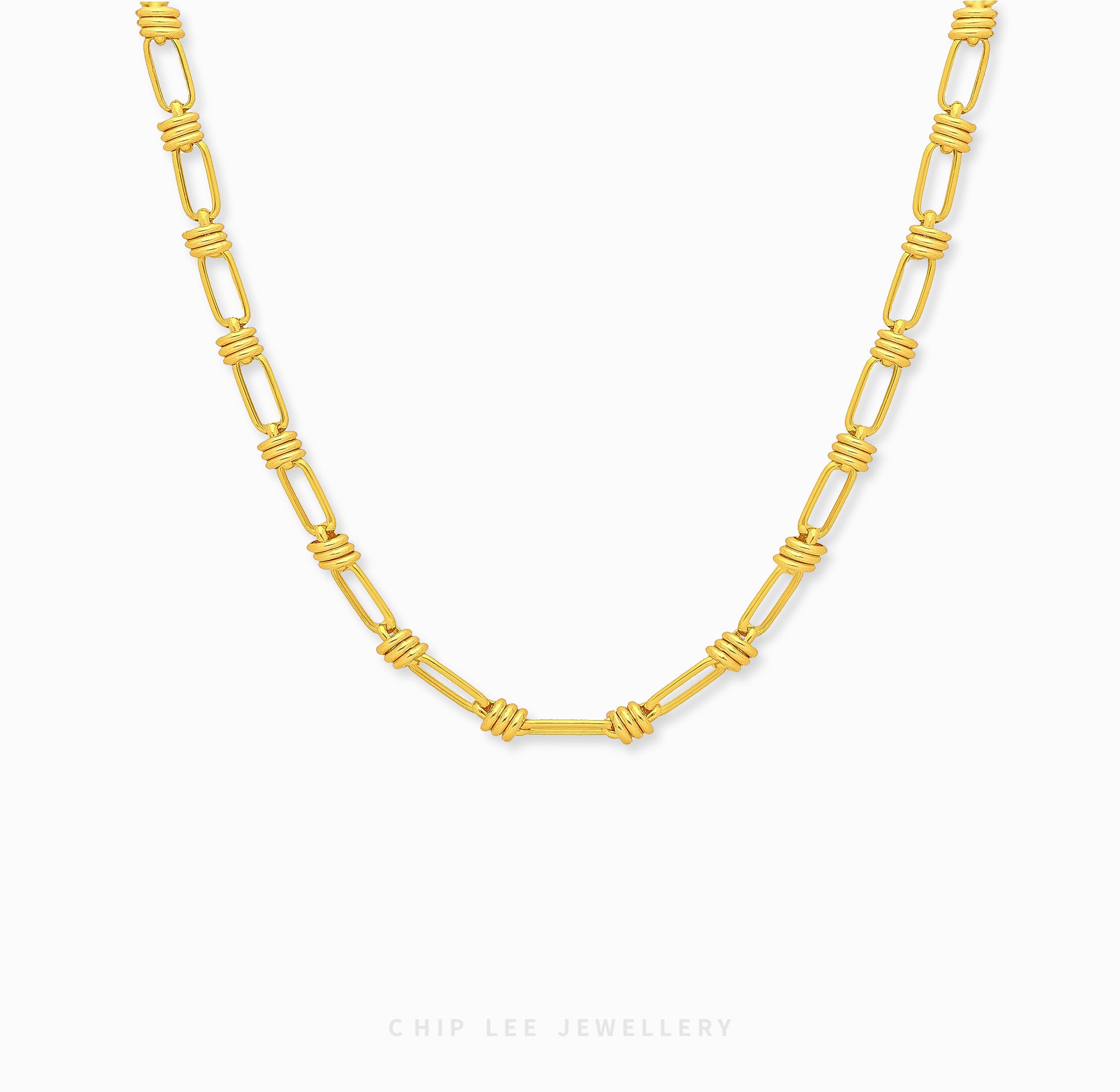 Classic Clip Chain Necklace with interlocking clip links in 916 gold by Chip Lee Jewellery Singapore