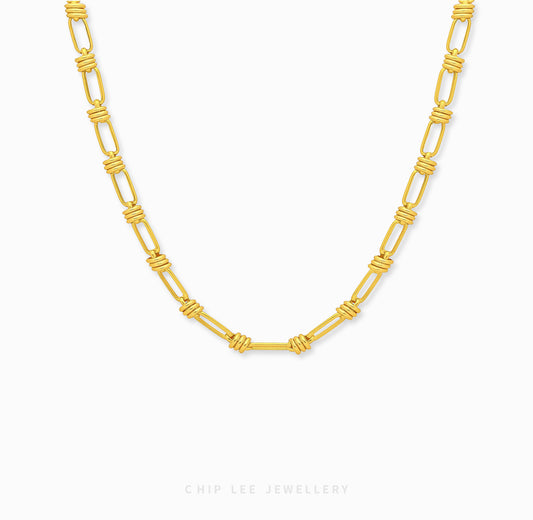 Classic Clip Chain Necklace with interlocking clip links in 916 gold by Chip Lee Jewellery Singapore