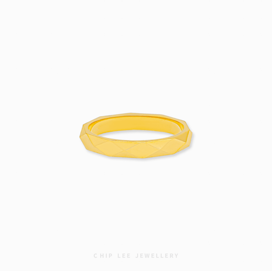 Classic Edge Cut Ring with polished finish, sharp beveled edges, modern minimalist design, and timeless