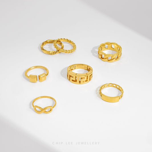 Classic Twist Ring by Chip Lee Jewellery, 916 gold, featuring an elegant intertwining design, adding timeless appeal to any ensemble.