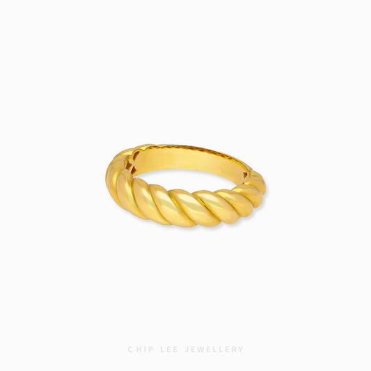 916 gold Croissant Ring with sculptural curves, hallmarked in Singapore for certified purity and authenticity.