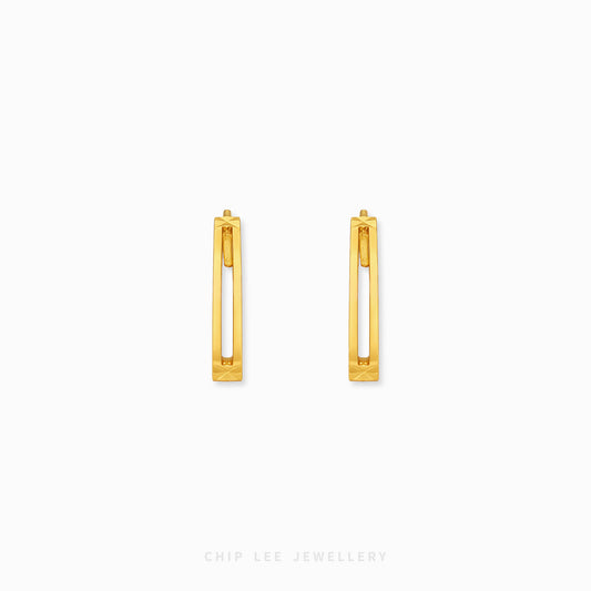 916 gold hoop earrings with modern cutout details
