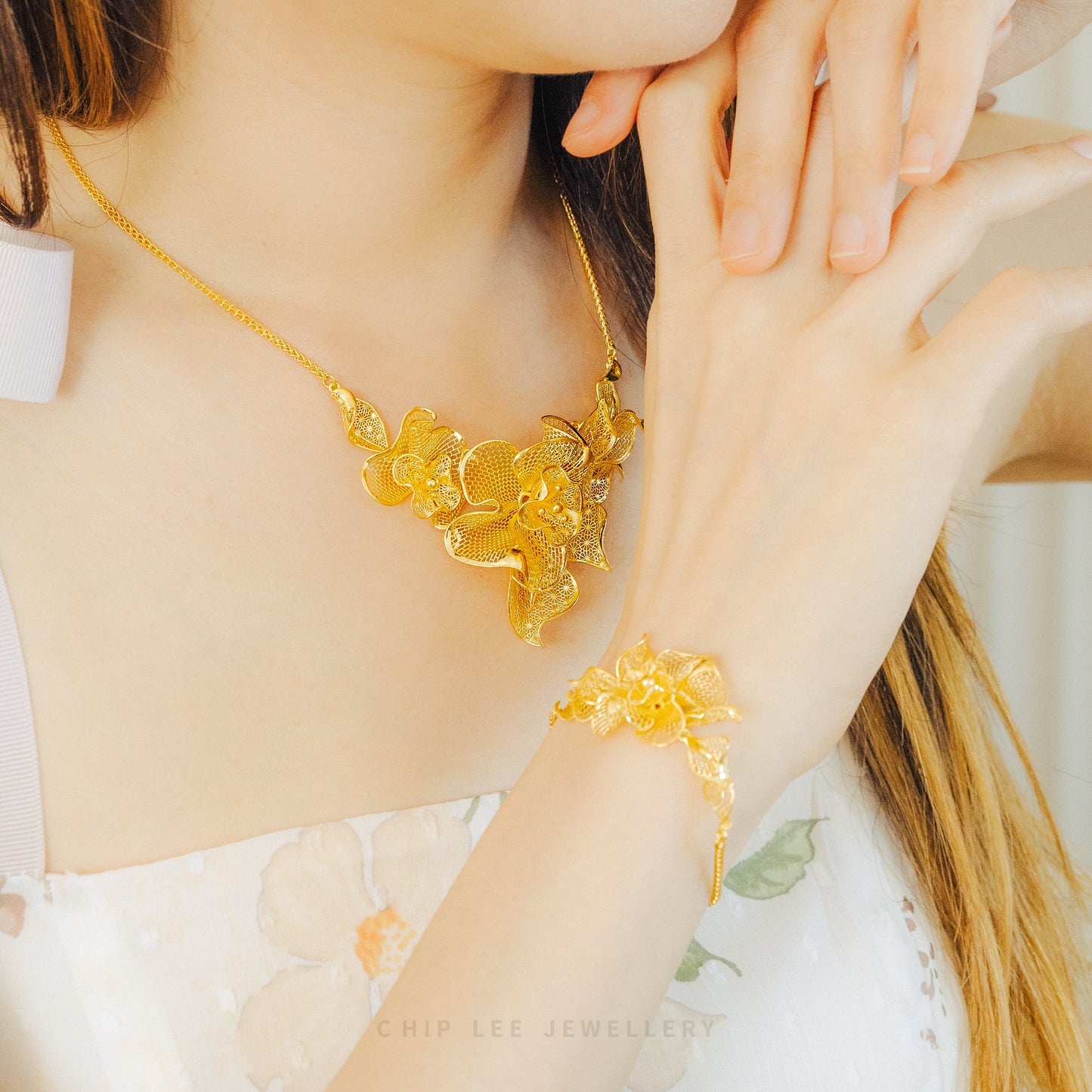 999 | 24K Gold Flora Necklace