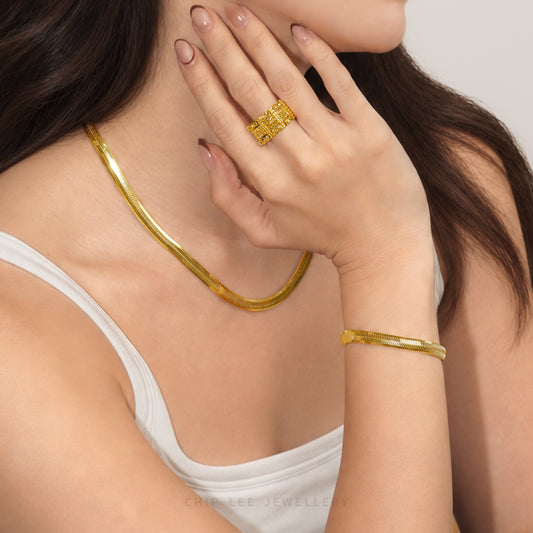 Snake Necklace