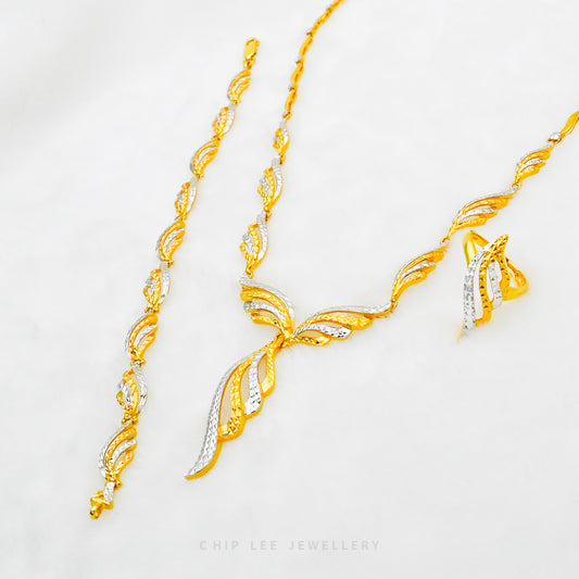 Duo Tone Wing Ring - Chip Lee Jewellery