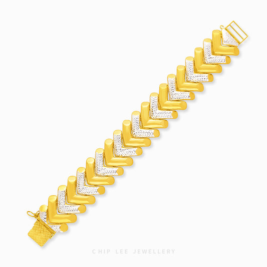 Duo Tone Arrowhead Chunky Bracelet by Chip Lee Jewellery Singapore – dual‑tone gold arrowhead design, certified 916 gold, bold luxury.