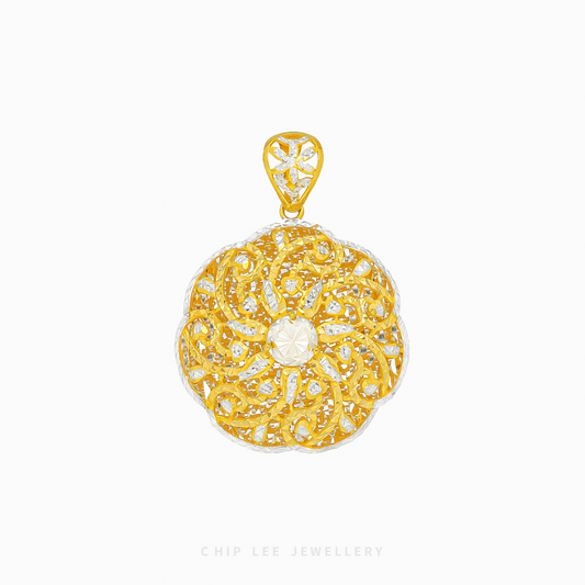 Duo Tone Flora Bloom Pendant in certified 916 Gold (22K) from Chip Lee Jewellery Singapore. Exquisite two-tone floral design, a beautiful gold bloom.
