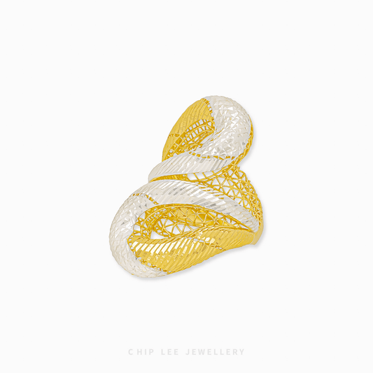 Duo Tone Ring with bold yet delicate structure. 916 Gold piece from Chip Lee Jewellery Singapore.