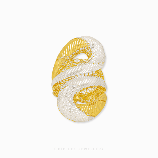 Duo Tone Ring with bold yet delicate structure. 916 Gold piece from Chip Lee Jewellery Singapore.