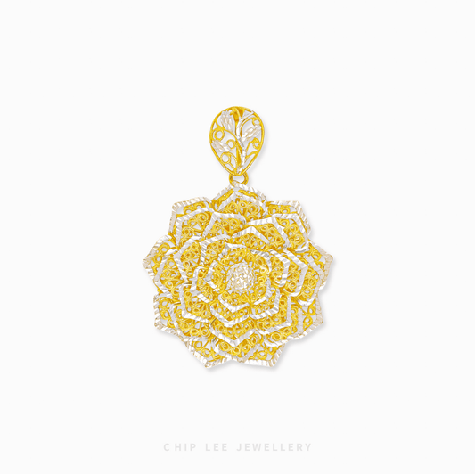 Shop the Duo Tone Statement Flower Pendant in 916 gold. A bold, floral masterpiece featuring sculpted petals and mixed textures for a radiant, elegant look.